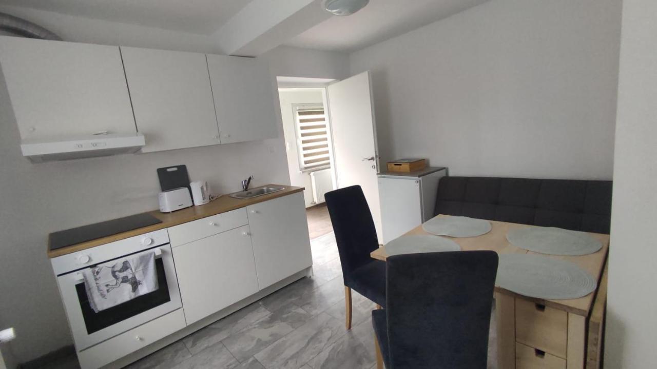 Sankt Peter am Bichl Apartment Mila מראה חיצוני תמונה